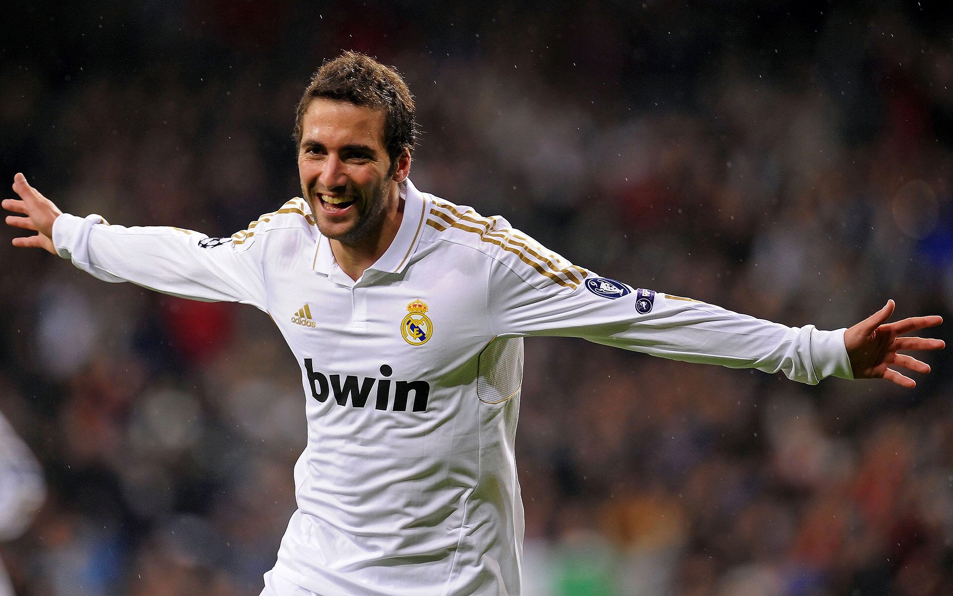 Kaiyun APP-莱谢恩·卡萨斯技术细节解析引关注，萨莎·莱恩